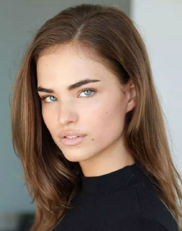 Robin Holzken